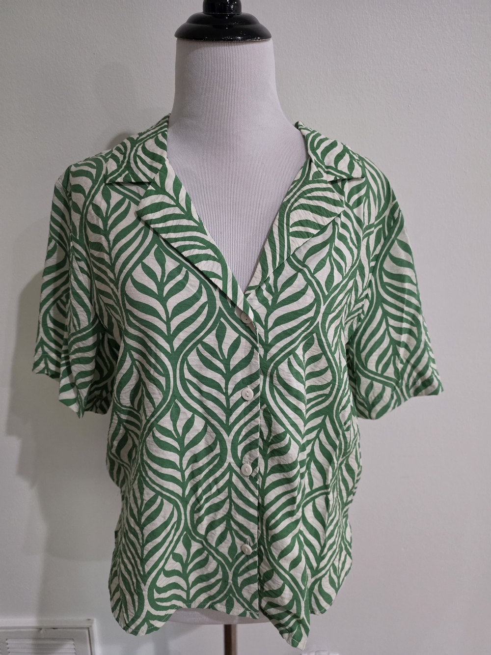 H&M Women's Resort Shirt